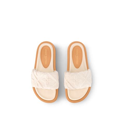 lv bliss flat comfort mule